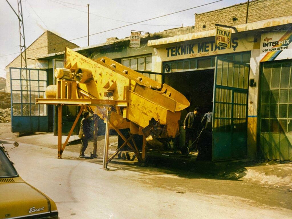teknik_metalis_history
